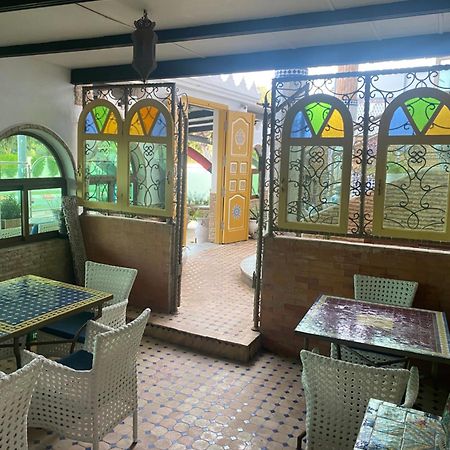 Hotel Pasta Plaza Asila Zewnętrze zdjęcie